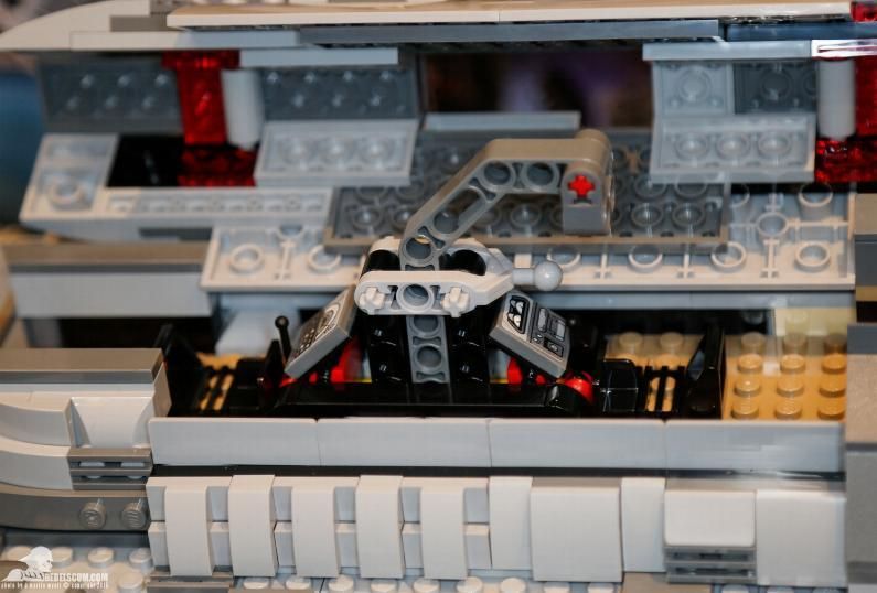 LEGO STAR WARS - 75106 - Imperial Assault Carrier